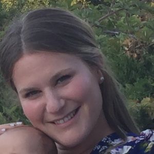 Meet your Posher, Caitlin